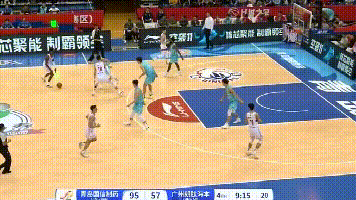 爱游戏官网-广州队在最新一场比赛中掀起翻盘