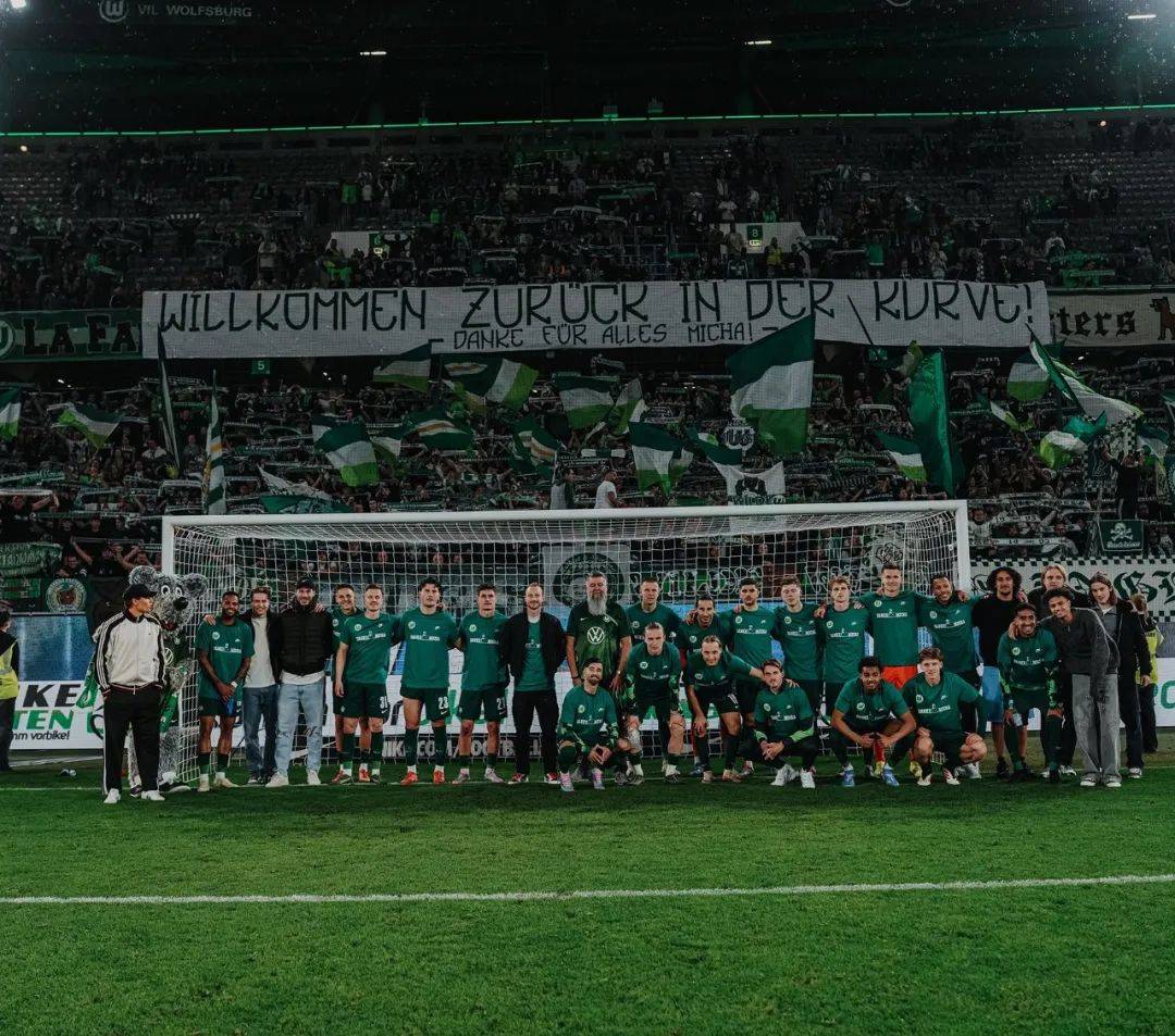 爱游戏网页版-沃尔夫斯堡主场战胜法兰克福，稳固中游位置的简单介绍