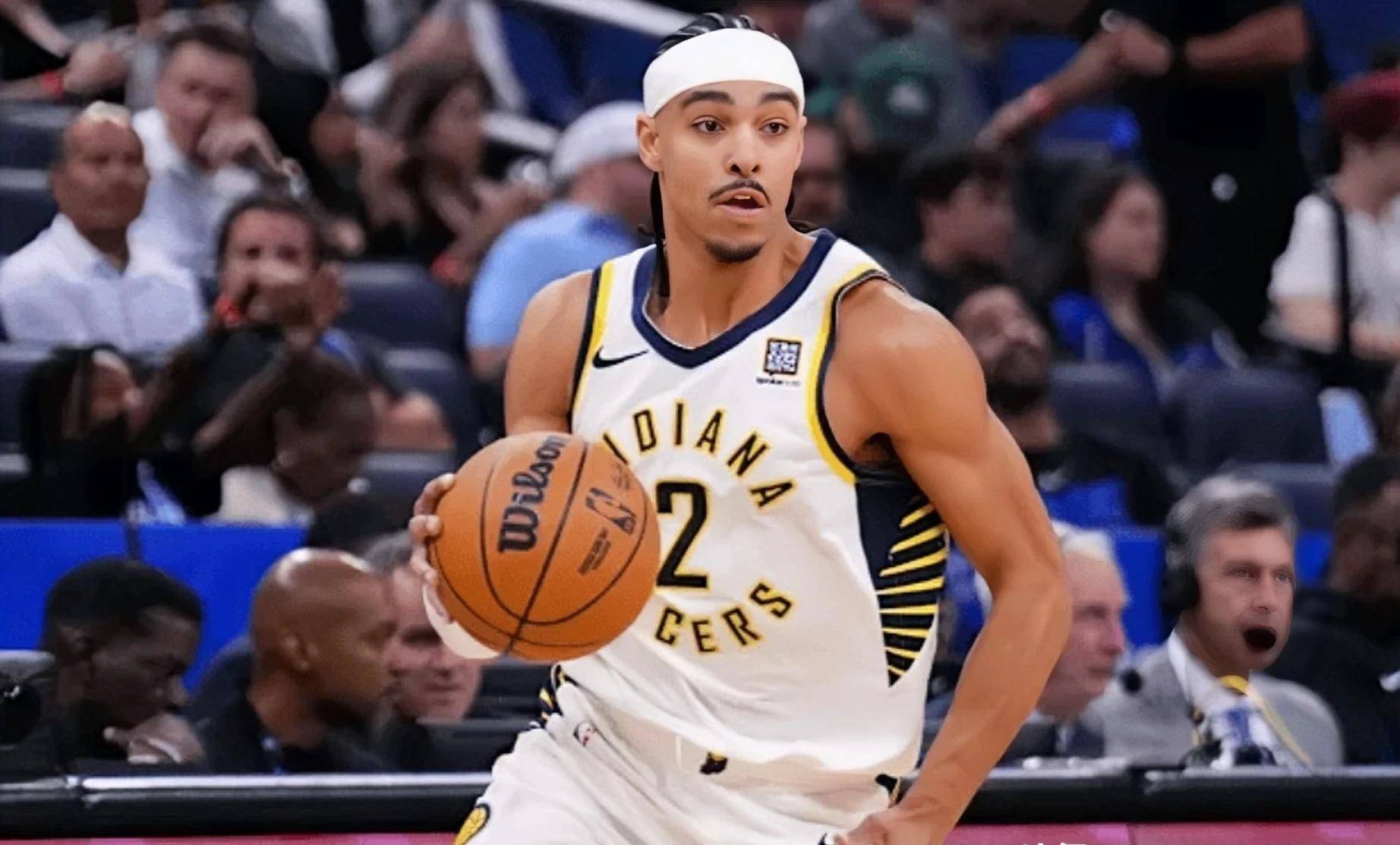 爱游戏入口-勇士主场惜败太阳，库里再战三分低迷难得胜利