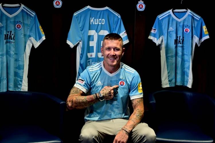 关于斯洛伐克球队奋勇拼搏,取得惊喜胜利的信息 关于斯洛伐克球队奋勇拼搏,取得惊喜胜利的信息