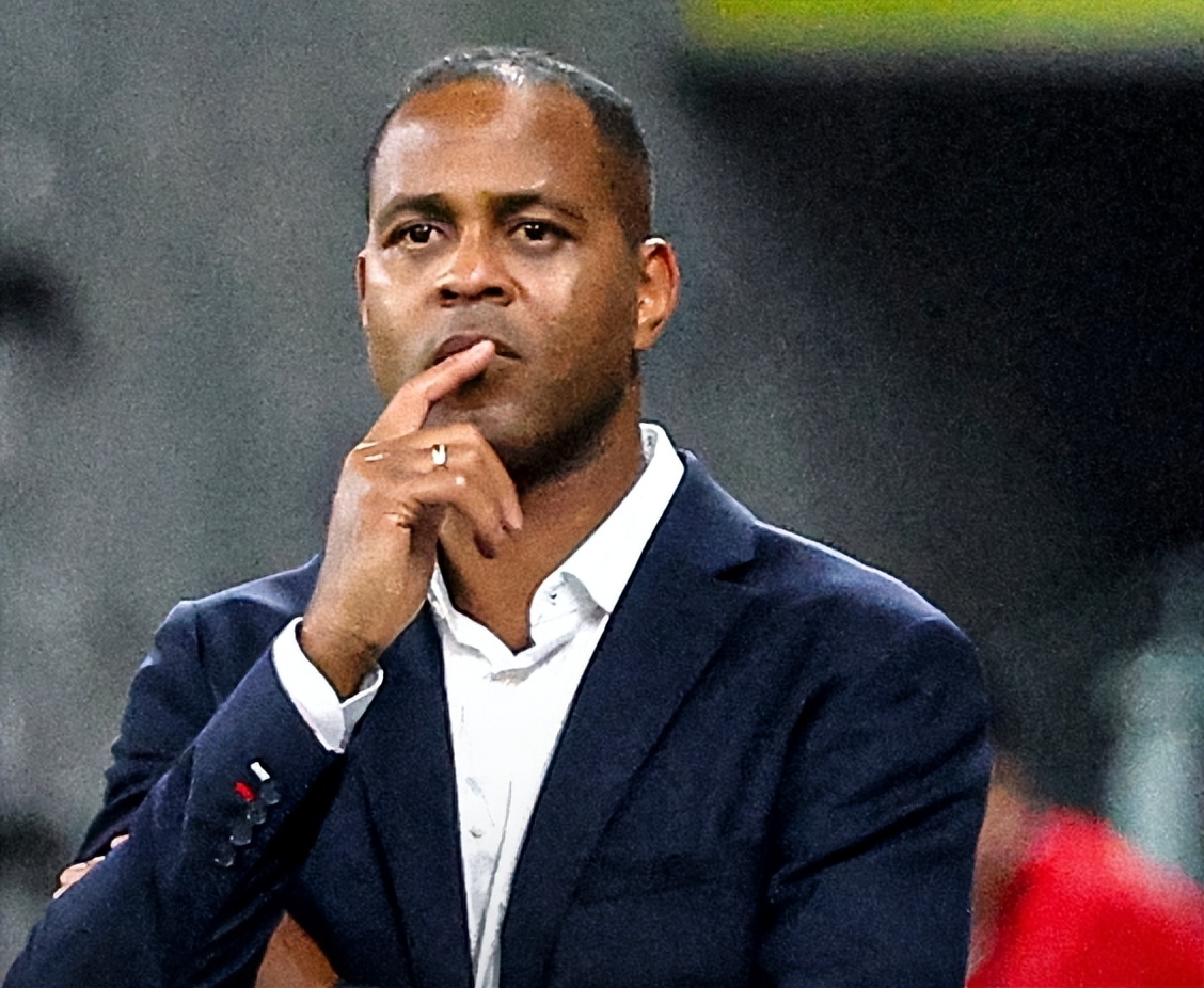 爱游戏官方入口-澳大利亚国家队主帅进行战术调整，瞄准胜利的简单介绍