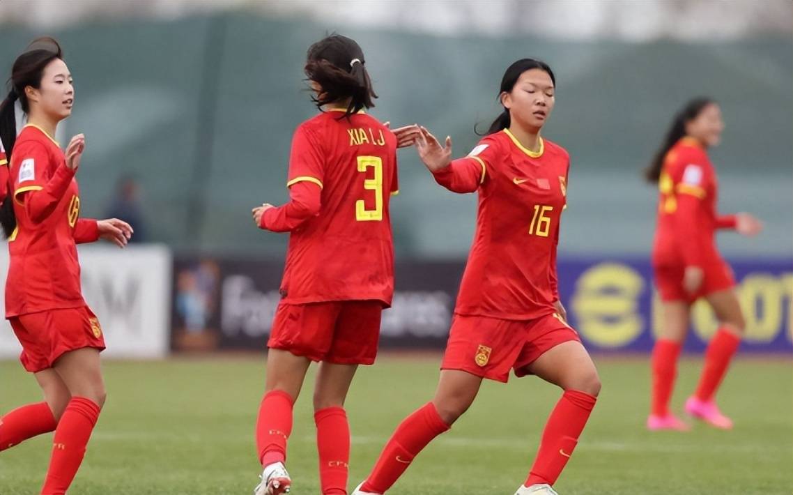 马来西亚女足队在比赛中取得胜利！