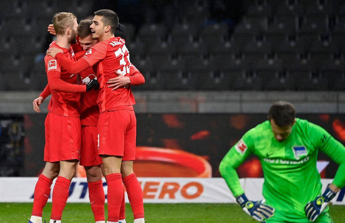 爱游戏官网-关于对手紧逼，莱比锡红牛德甲霸主地位岌岌可危的信息