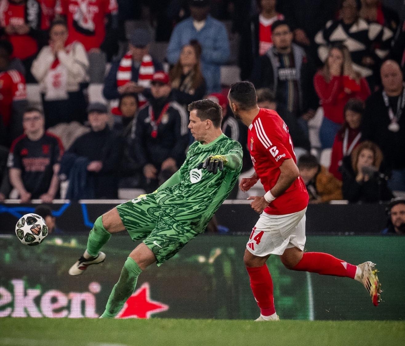 巴塞罗那豪取七连胜，梅西传中助攻领跑