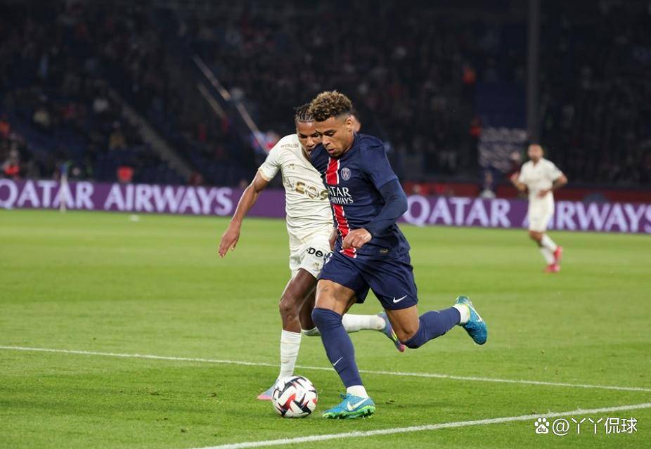 爱游戏登录入口-巴黎圣日耳曼全取三分，赛季至今保持不败的简单介绍